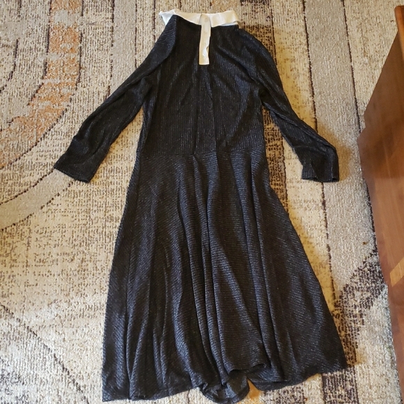 💥LAST CHANCE💥Modcloth Elegant Black Dress with White Collar - Picture 3 of 4